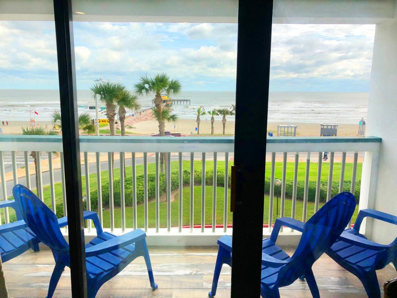 Cdm 304 - Beachfront Serenity Galveston Bagian luar foto